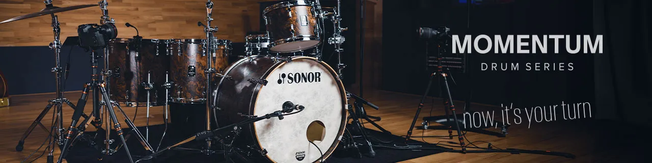DRUMS und PERCUSSION